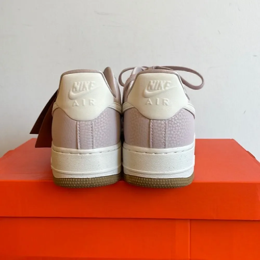 Nike Air Force 1 Low 07 Platinum Violet/Light Bone US Women 10.5/UK8(FN6326-001)